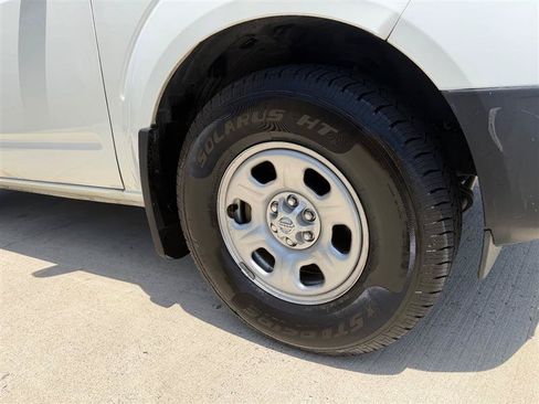 Used 2021 Nissan Frontier S RWD image 11