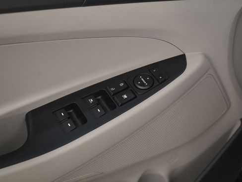 Used 2018 Hyundai Tucson Sport image 21