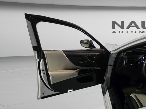 Certified 2024 Lexus ES 350 Ultra Luxury image 7