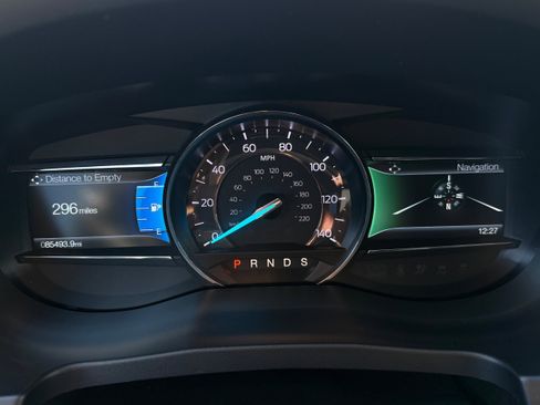 Used 2018 Ford Explorer XLT w/ Equipment Group 202A image 19