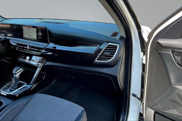 Certified 2024 Kia Seltos S FWD image 25