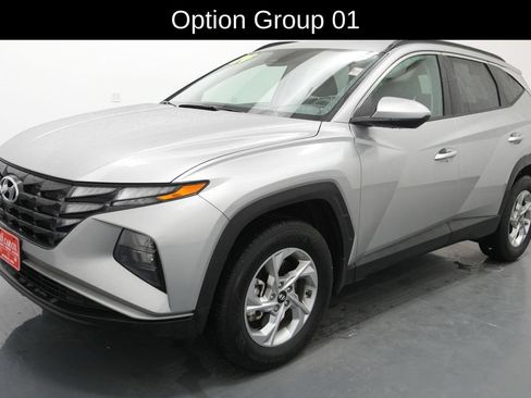 Used 2024 Hyundai Tucson SEL AWD/4WD image 3