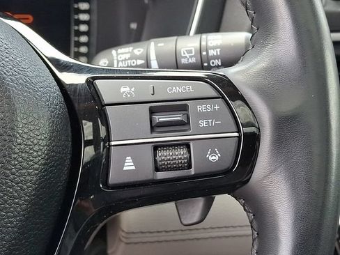 Used 2023 Honda Pilot Elite image 24
