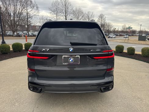 New 2026 BMW X7 xDrive40i image 4