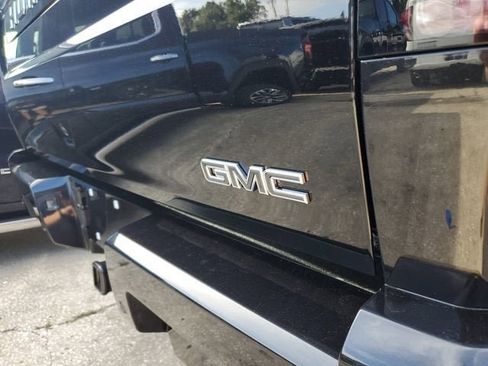 New 2026 GMC Hummer EV 4x4 Crew Cab image 7
