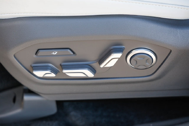 Used 2026 Hyundai Santa Fe Calligraphy AWD/4WD image 26