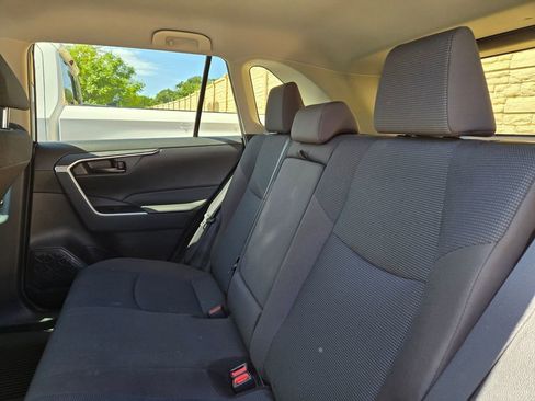 Used 2023 Toyota RAV4 LE FWD image 13