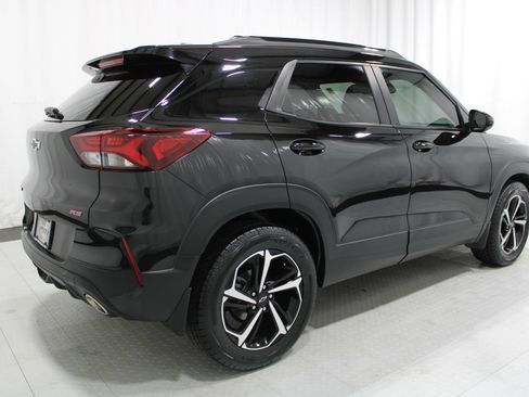 Used 2023 Chevrolet TrailBlazer RS w/ Convenience Package AWD/4WD image 6