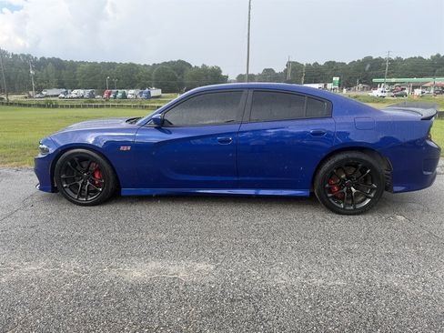 Used 2021 Dodge Charger Scat Pack RWD image 5