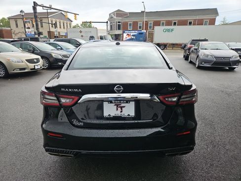 Used 2021 Nissan Maxima 3.5 SV w/ Floor Mat Group FWD image 5