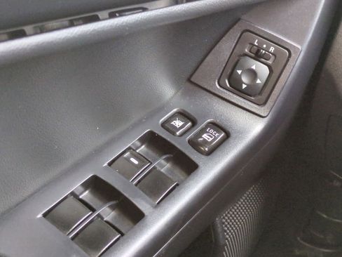 Used 2014 Mitsubishi Lancer Evolution GSR image 28