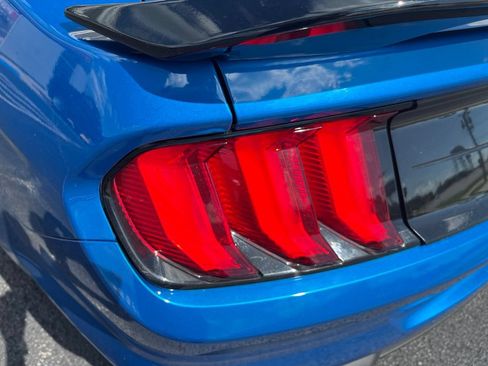 Used 2020 Ford Mustang Coupe w/ Equipment Group 101A RWD image 18