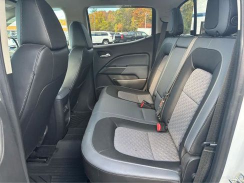 Used 2018 Chevrolet Colorado Z71 image 24