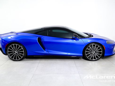Used 2021 McLaren GT image 10