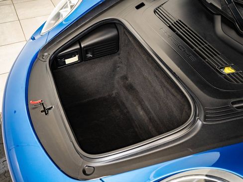 Used 2015 Porsche 911 Carrera S image 38