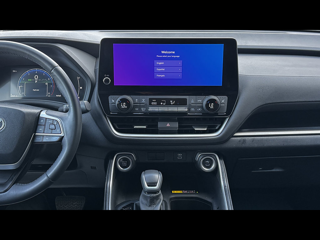 Certified 2024 Toyota Grand Highlander AWD image 34