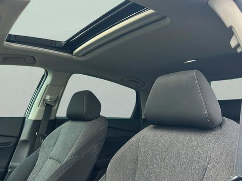 Used 2023 Honda Accord EX image 13