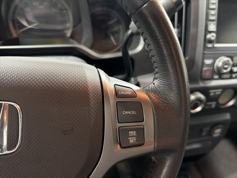 Used 2014 Honda Ridgeline SE image 17