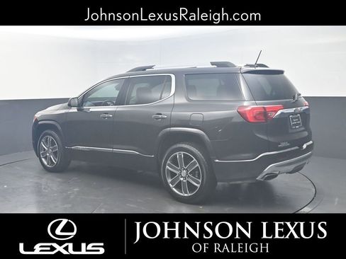 Used 2017 GMC Acadia Denali w/ Technology Package image 7