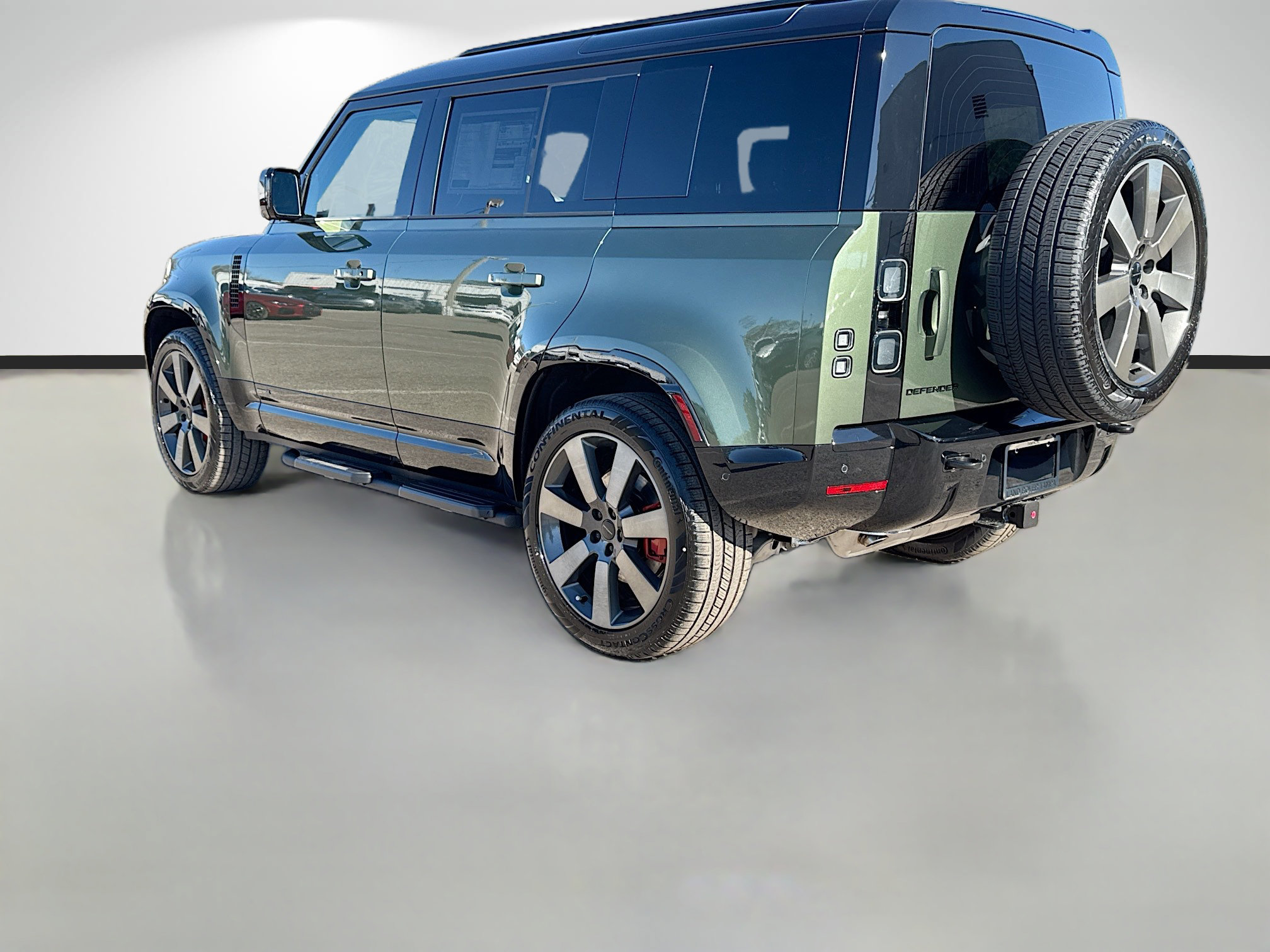 New 2026 Land Rover Defender 110 X AWD/4WD image 3