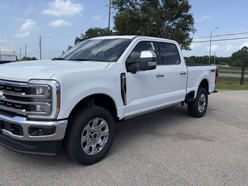 New 2026 Ford F250 King Ranch w/ Chrome Package AWD/4WD image 6