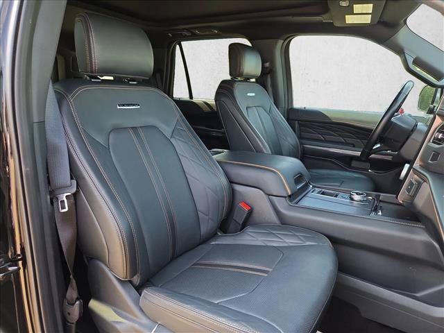 Used 2023 Ford Expedition Platinum RWD image 21