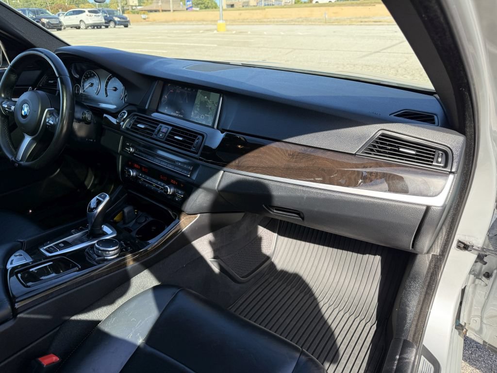 Used 2016 BMW 528i Sedan RWD image 28
