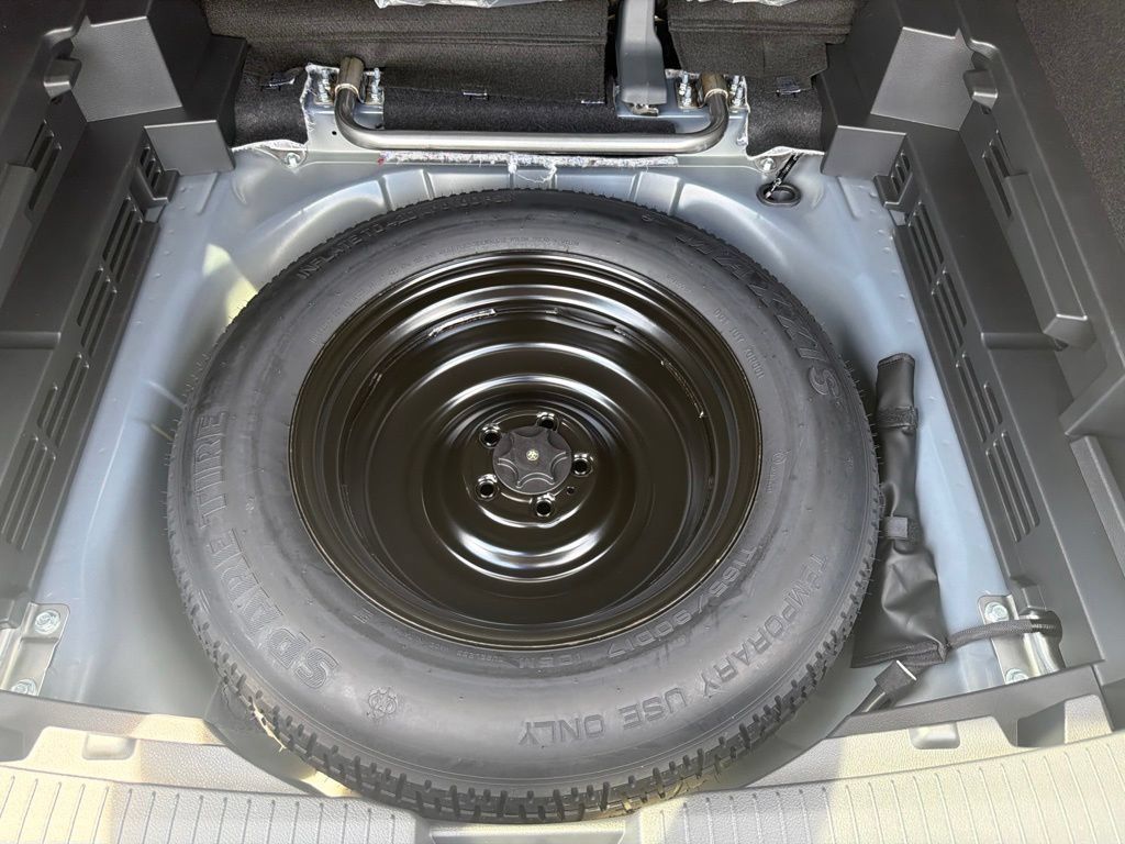 New 2026 Nissan Rogue Dark Armor AWD/4WD image 18