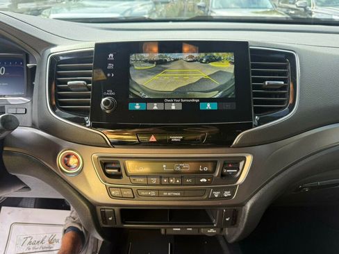 Used 2024 Honda Passport EX-L image 6