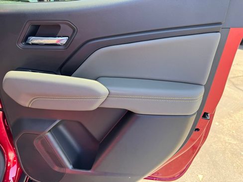 New 2026 Chevrolet Colorado ZR2 w/ ZR2 Bison Edition AWD/4WD image 11