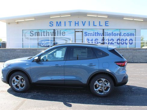 New 2026 Ford Escape ST-Line w/ Tech Pack #1 AWD/4WD image 2