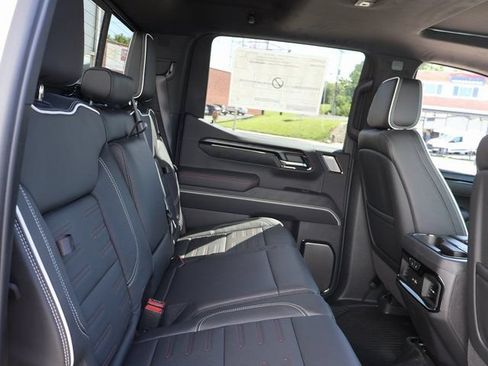 New 2026 GMC Sierra 1500 AT4X w/ AT4X AEV Edition AWD/4WD image 11