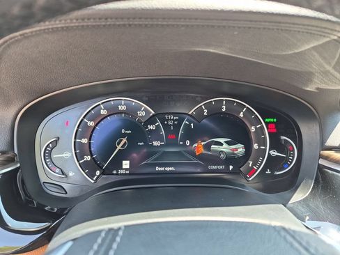 Used 2018 BMW 540i RWD image 25
