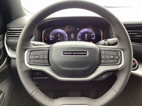 New 2026 Jeep Grand Wagoneer Limited image 11