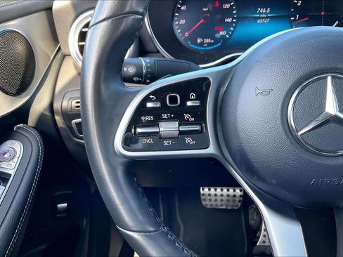 Used 2022 Mercedes-Benz GLC 300 4MATIC Coupe image 26