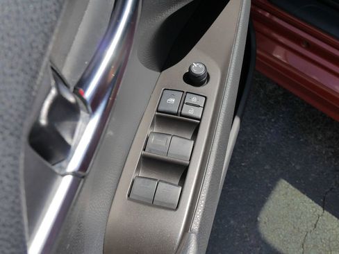 Used 2021 Toyota Camry SE w/ Cold Weather Package FWD image 20
