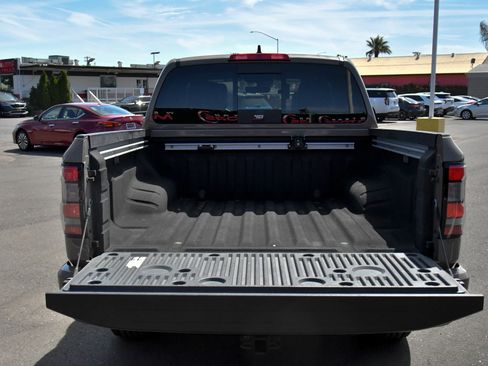 Used 2023 Nissan Frontier PRO-4X w/ Pro-4X Premium Package AWD/4WD image 48
