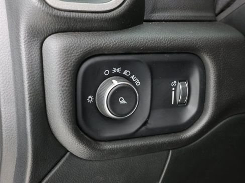 Used 2023 RAM 3500 Tradesman w/ Chrome Appearance Group image 22