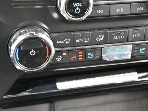 Used 2022 Ford F150 Raptor w/ Equipment Group 801A High image 26