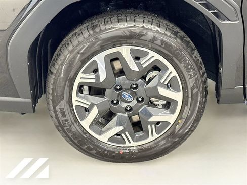 New 2026 Subaru Forester Premium AWD/4WD image 31