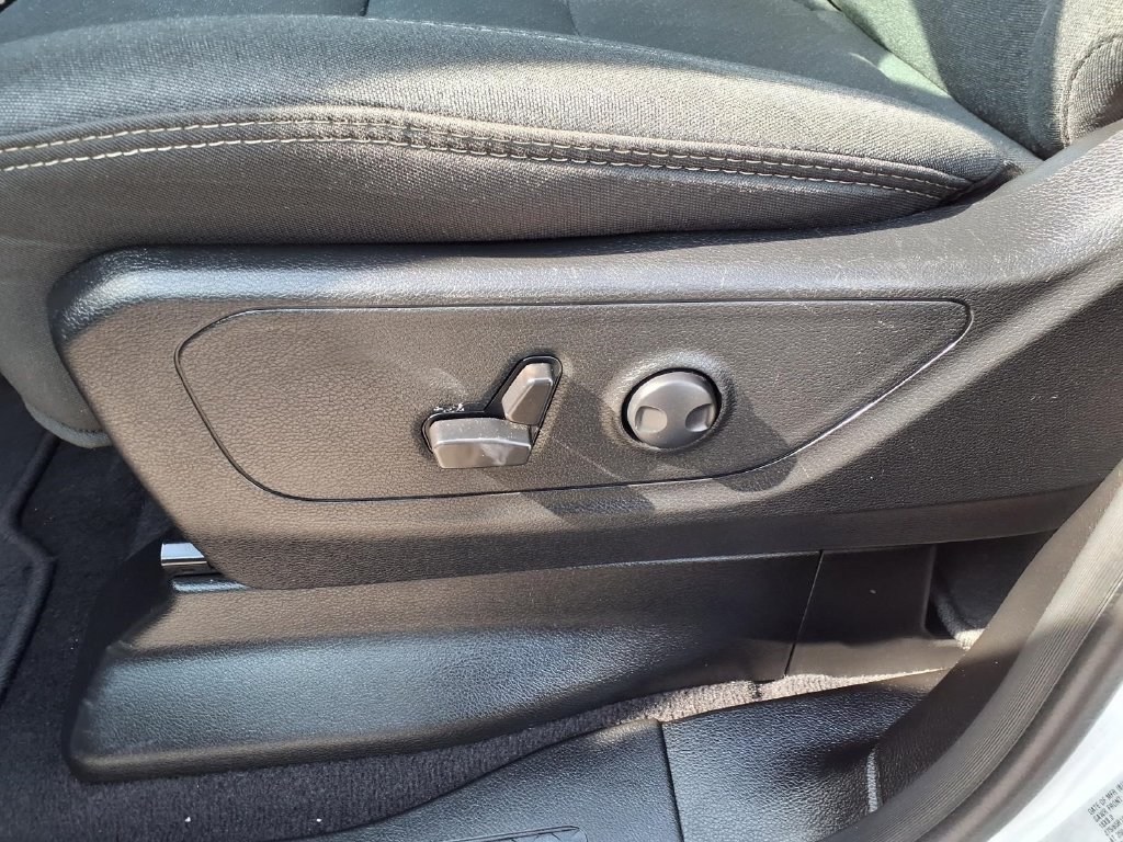 Used 2025 RAM 1500 Big Horn AWD/4WD image 21