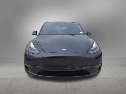 Used 2024 Tesla Model Y Long Range AWD/4WD image 9