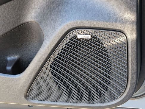 New 2026 Mitsubishi Outlander Trail Edition image 17