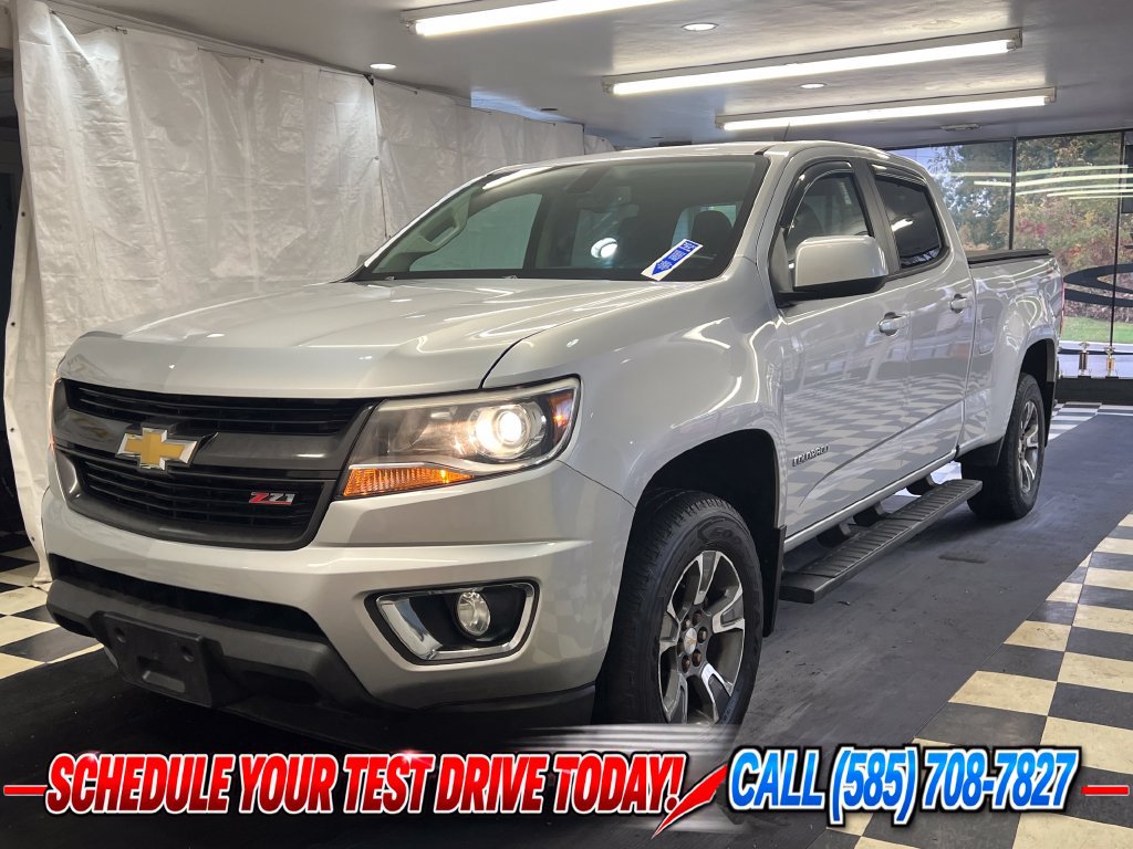 Used 2015 Chevrolet Colorado Z71 w/ LPO, Gearon Divider Package AWD/4WD image 4