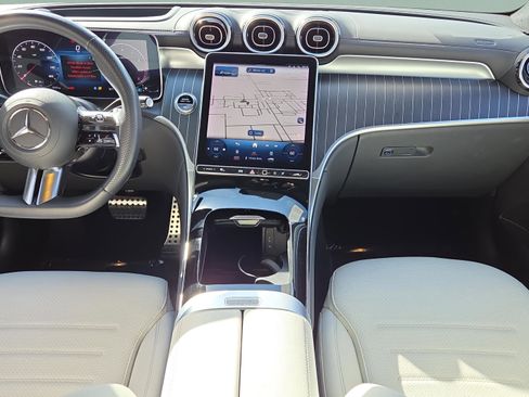 Certified 2024 Mercedes-Benz GLC 300 image 13