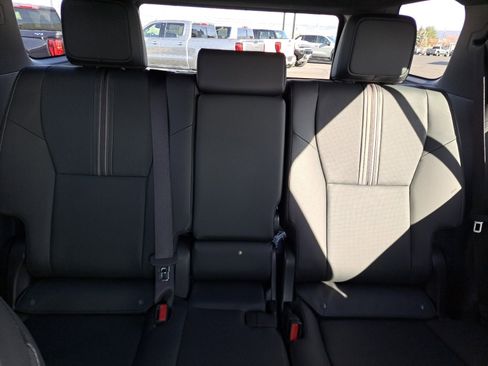 New 2025 Toyota 4Runner Limited image 36