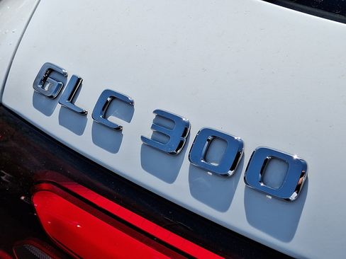 Certified 2026 Mercedes-Benz GLC 300 4MATIC image 30