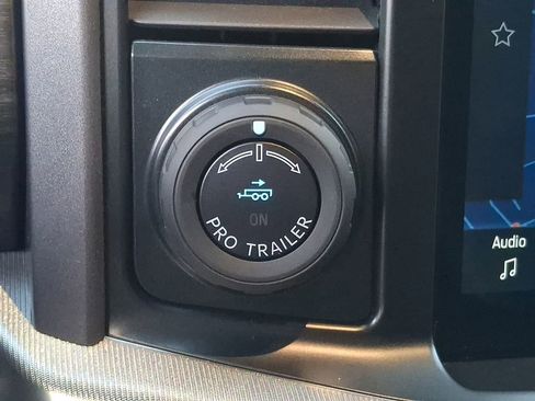 Used 2024 Ford F150 Lariat w/ FX4 Off-Road Package image 19