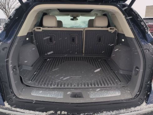 Certified 2024 Cadillac XT5 Premium Luxury image 36