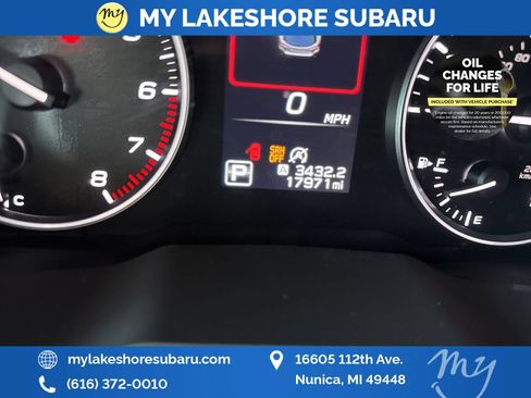 Certified 2025 Subaru Outback Onyx Edition AWD/4WD image 19